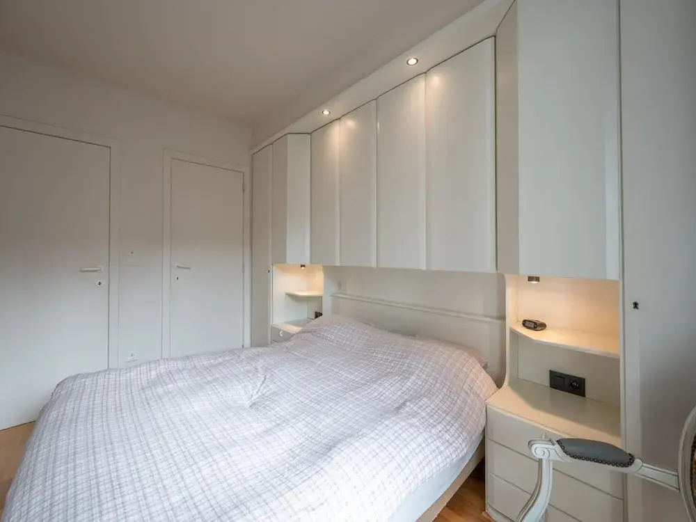Apartment in Knokke Near Zeedijk Beach