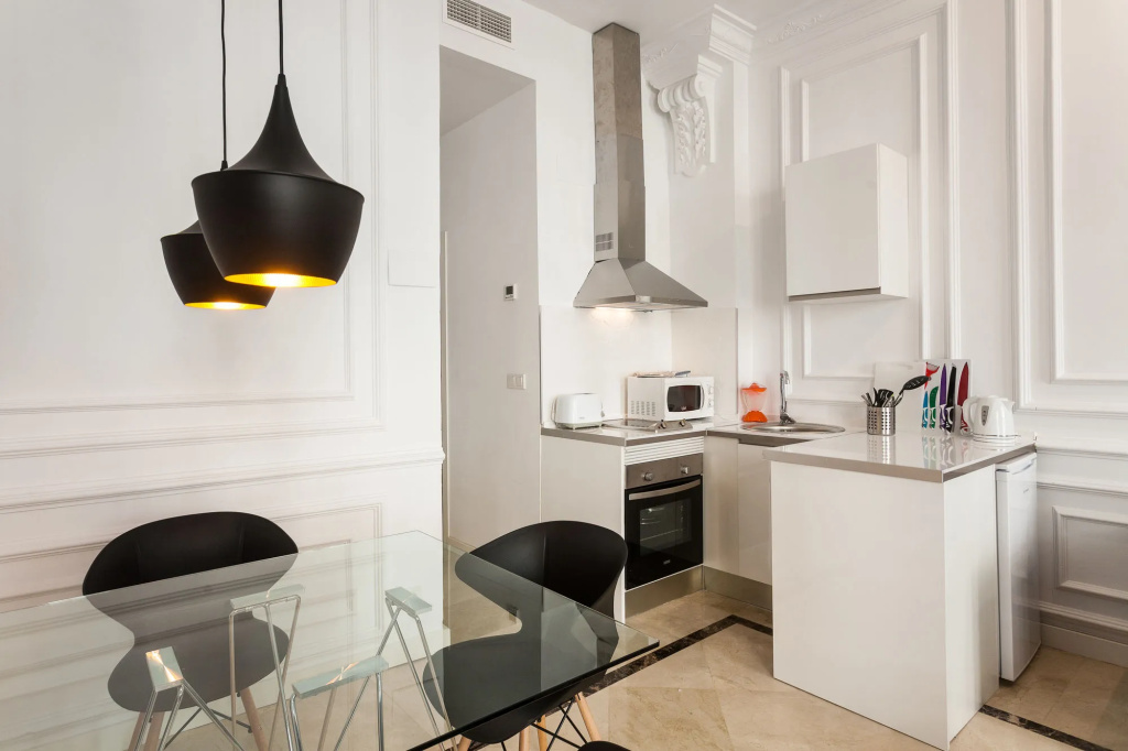 Baron Suites Reina