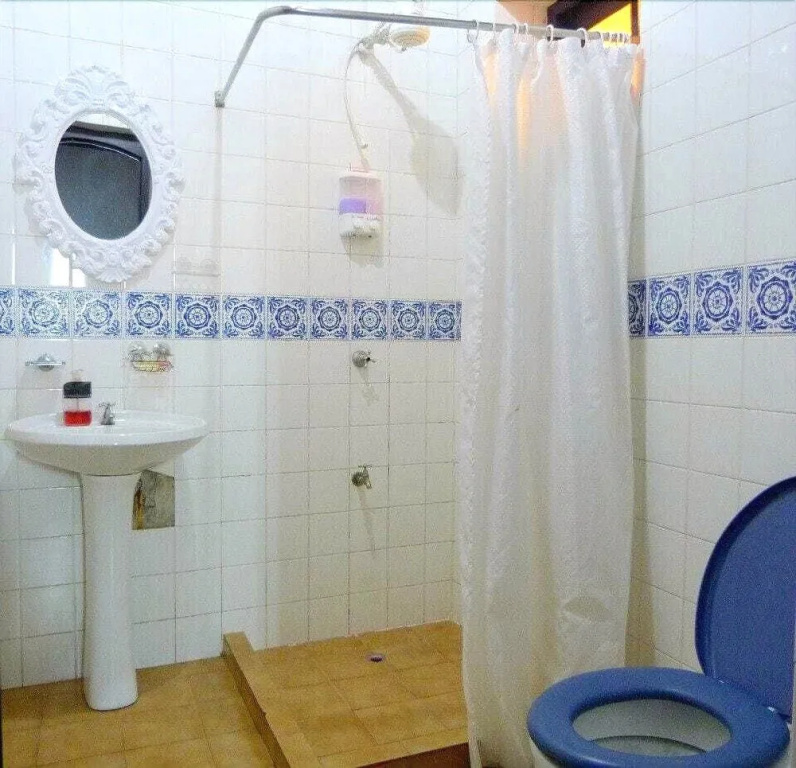 Black Cat Hostel