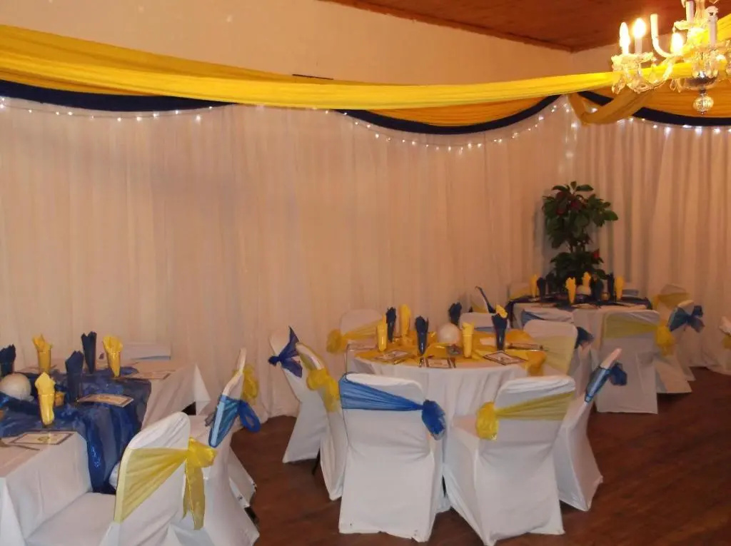 Stone Crescent Hotel