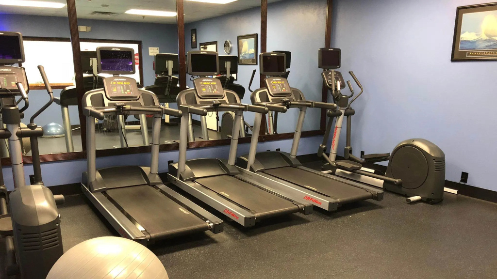 Holiday Inn Express Stony Brook-Long Island by IHG
