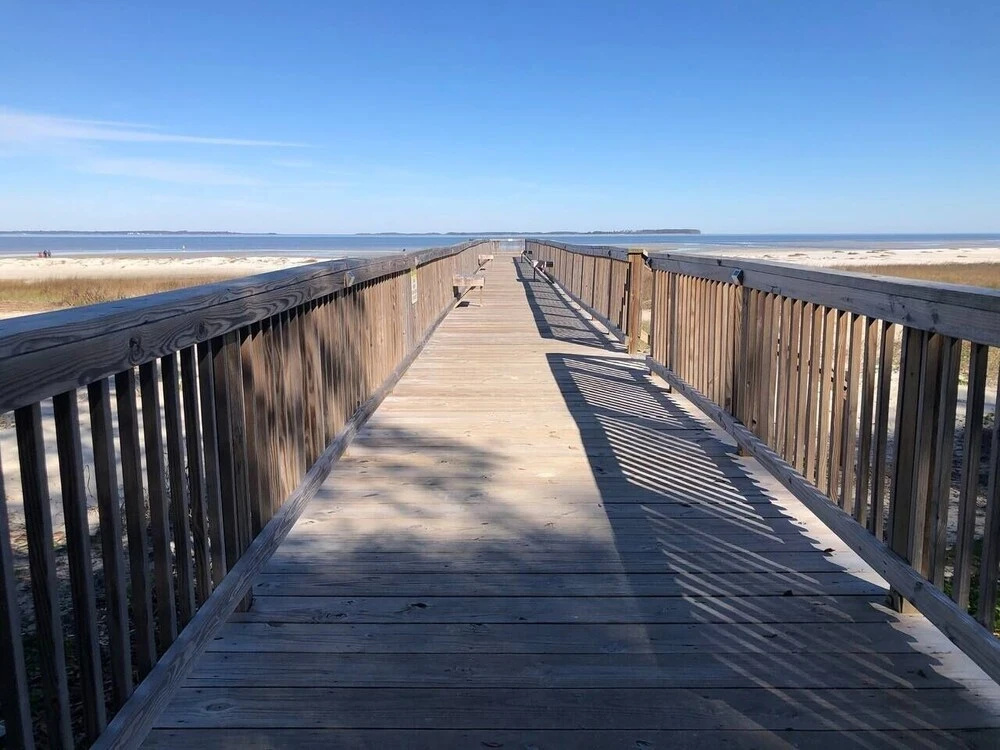 Coastal Fun In The Sun 2 Bedroom Condo