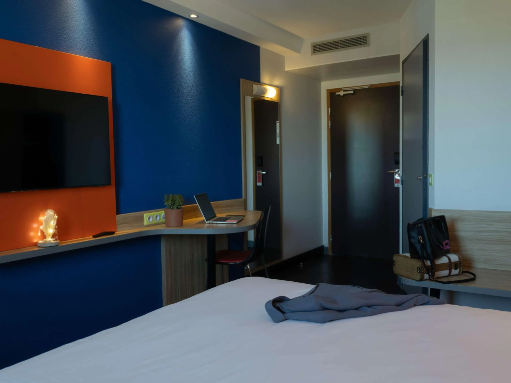 ibis Styles Romans-Valence Gare TGV