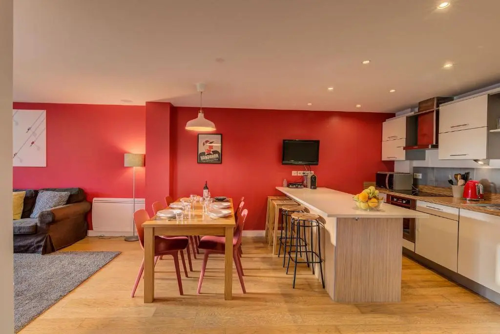 BIOLAY 2 - Alpes Travel - Central Chamonix - Sleeps 6