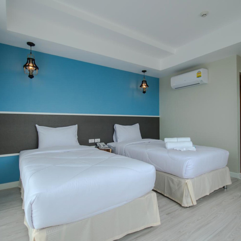 Prachuap Grand Hotel