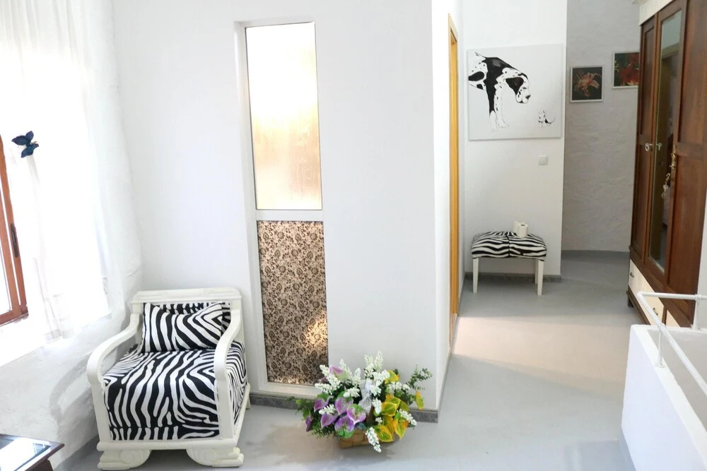 House with 3 Bedrooms in Estivella - 11 Km From the Beach