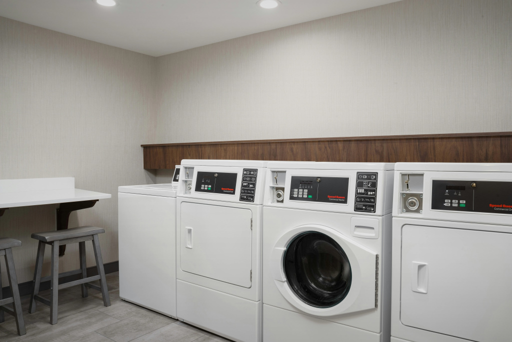 Hampton Inn & Suites Naples South