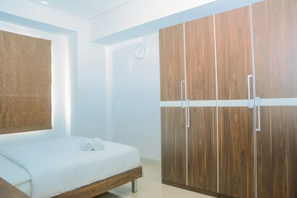 Spacious and Contemporary 2BR The Aspen Apartment