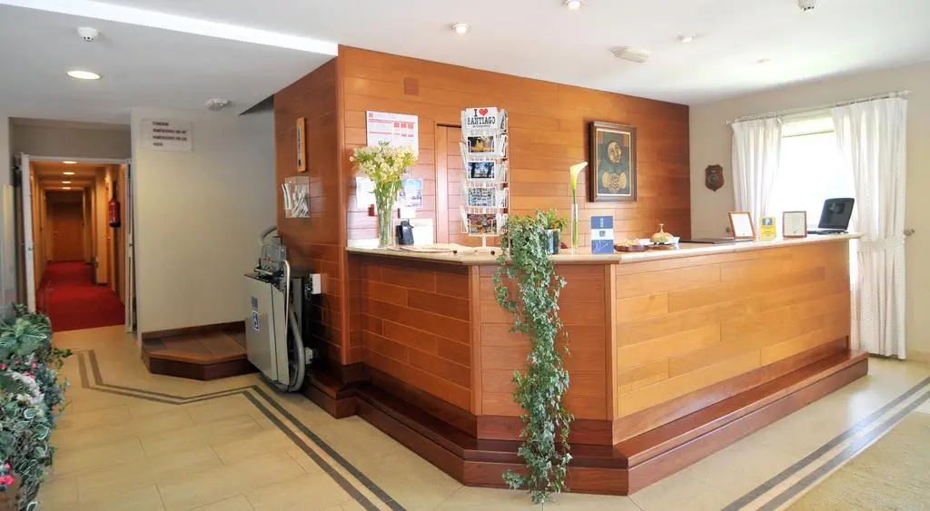 Hotel Parking Miradoiro de Belvís