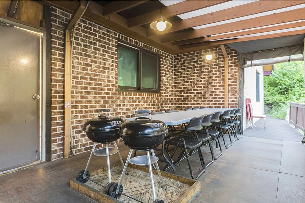 Sunrising forrest Pension