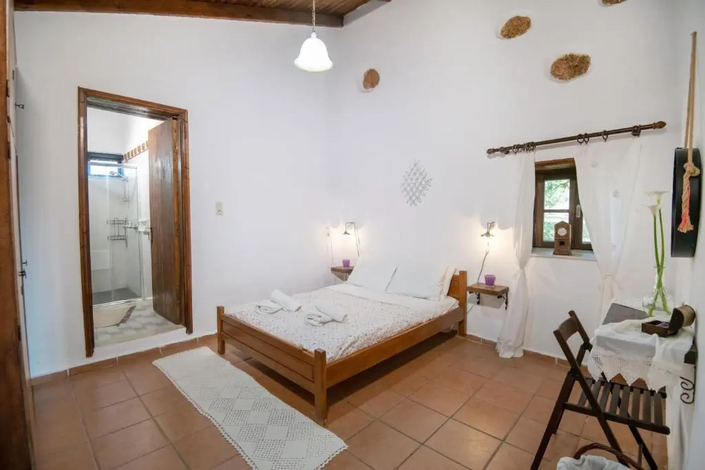 Villa Roupes Stone
