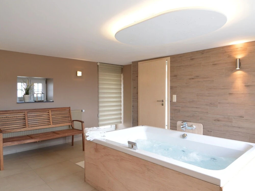 Luxurious Holiday Home in Malmedy with Sauna