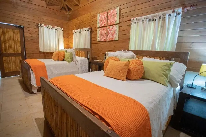 Platon Ecolodge