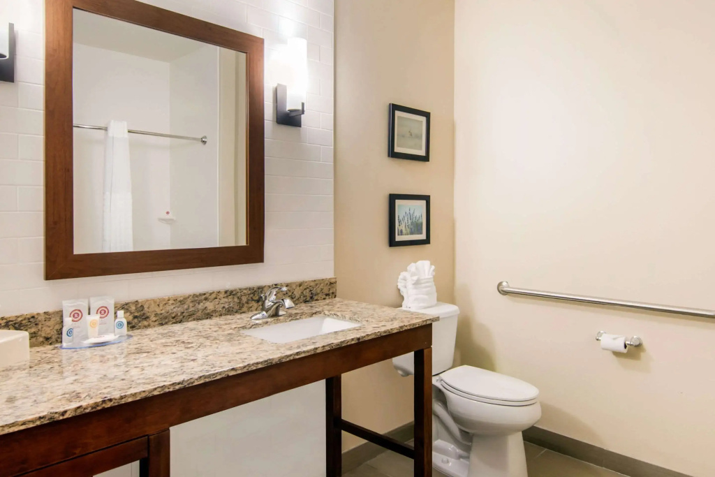 Comfort Inn & Suites Independence
