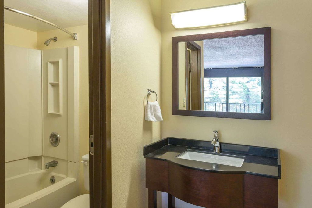 Days Inn by Wyndham Baltimore Northwest