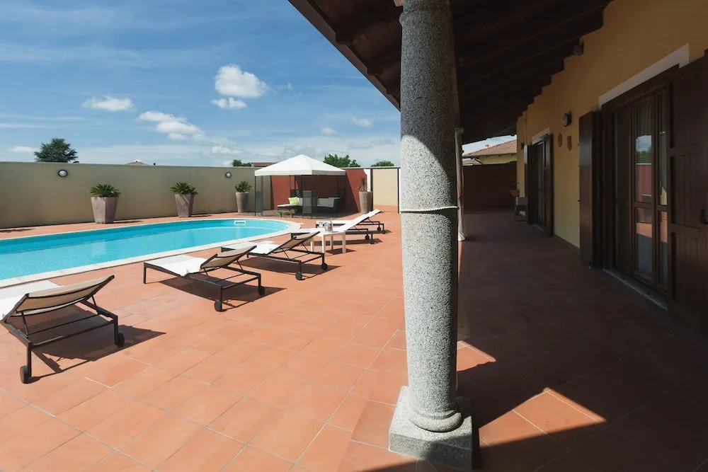 Villa Cometa - Living Fashion