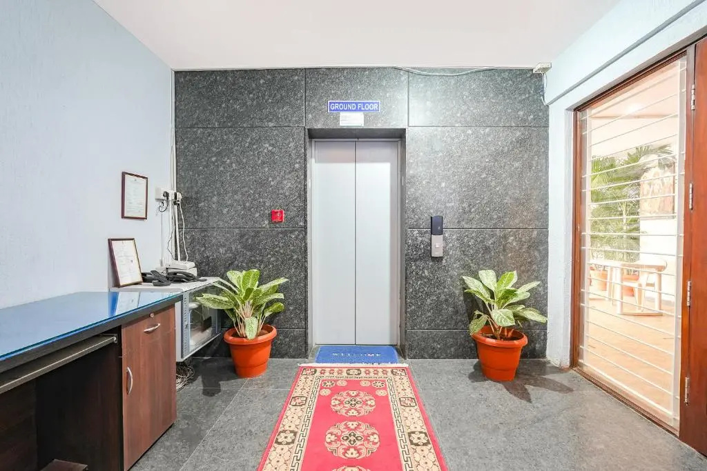 Windfall Service Apartment