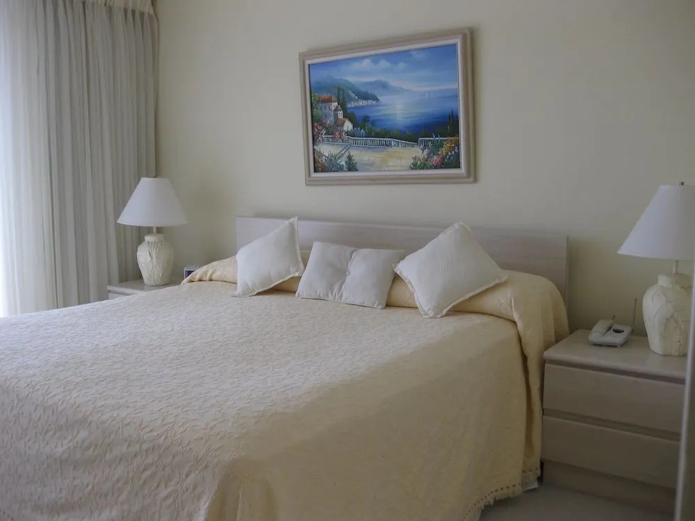 South Seas Tower 3 606