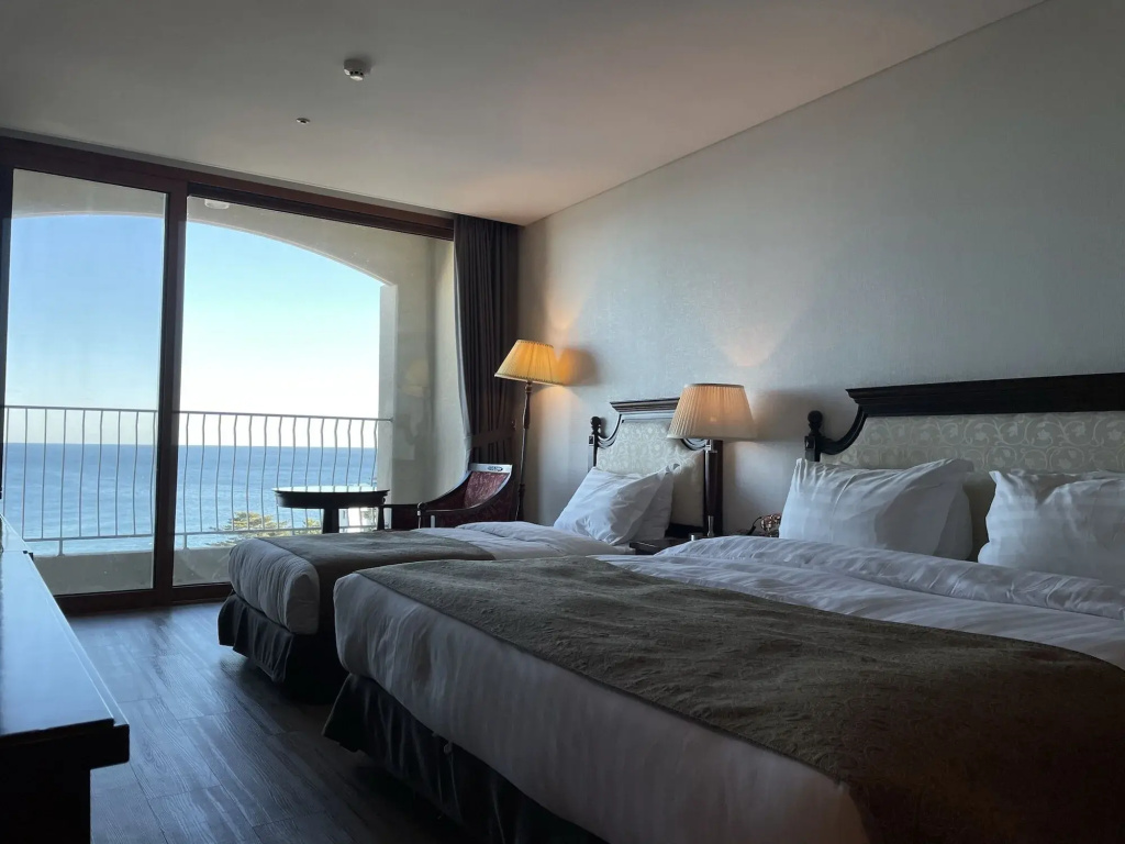Hotel Maremons