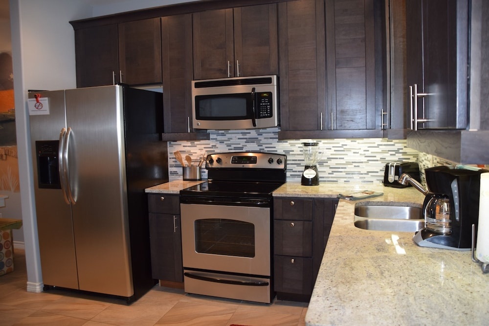 12 Gulf Side Hesperus - Four Bedroom Townhome