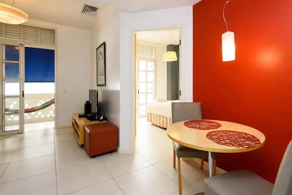 Omar do Rio - Apartamento SB808