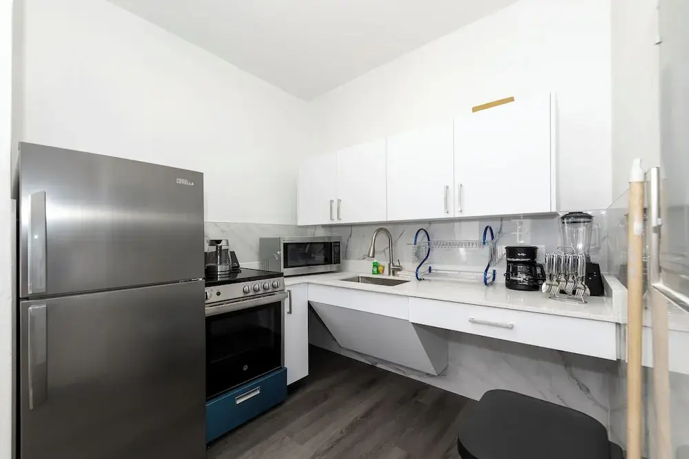 Collins Beach Apartments