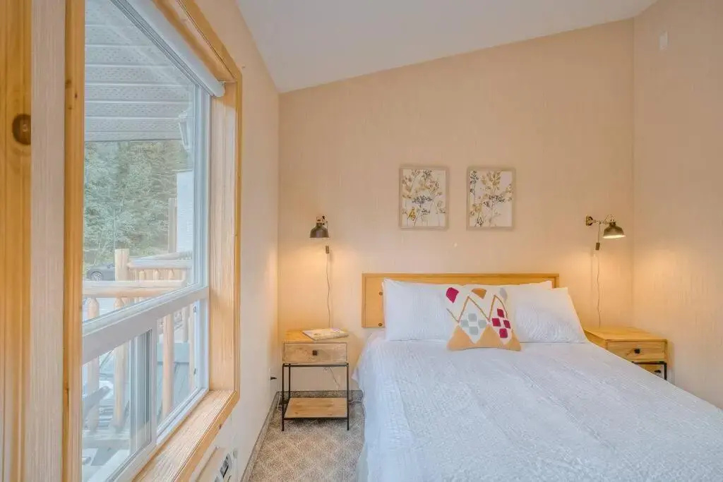 5 Mins to Banff - Cozy Townhome 2BR&2BATH - Banff Pass Included