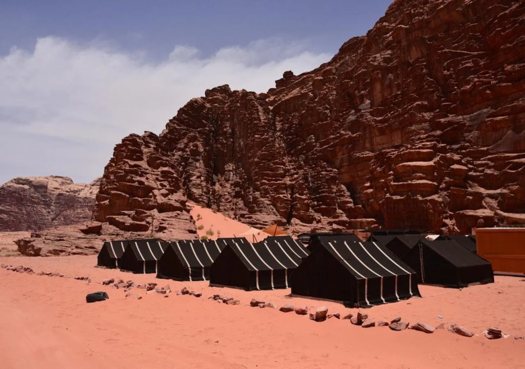 Wadi Rum Candles Camp