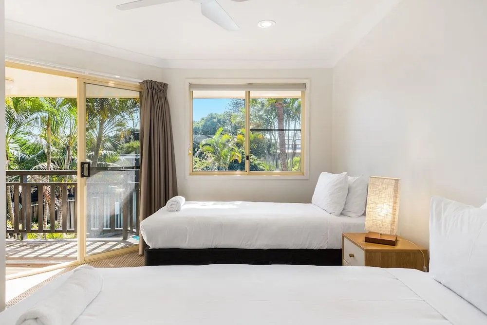 Bayside Court Apartments
