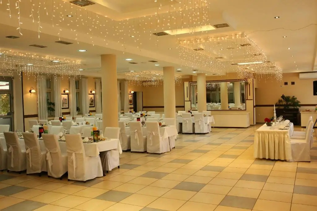 Hotel Leotar