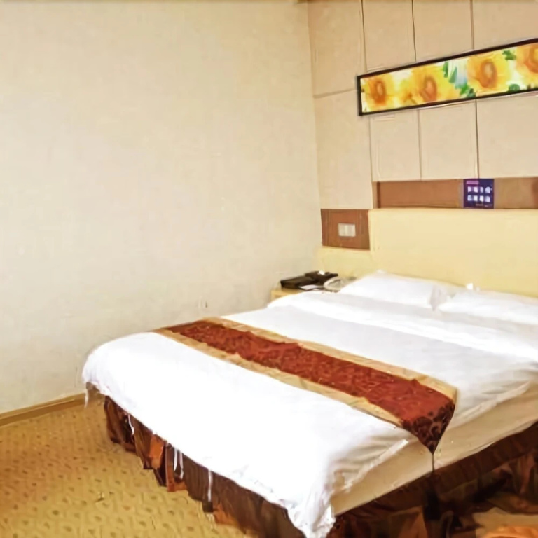 Jade Bay Hotel