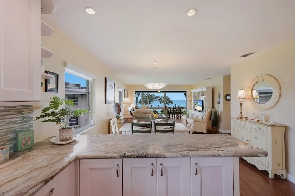 West Bay Cove 206 2 Bedroom Condo by RedAwning