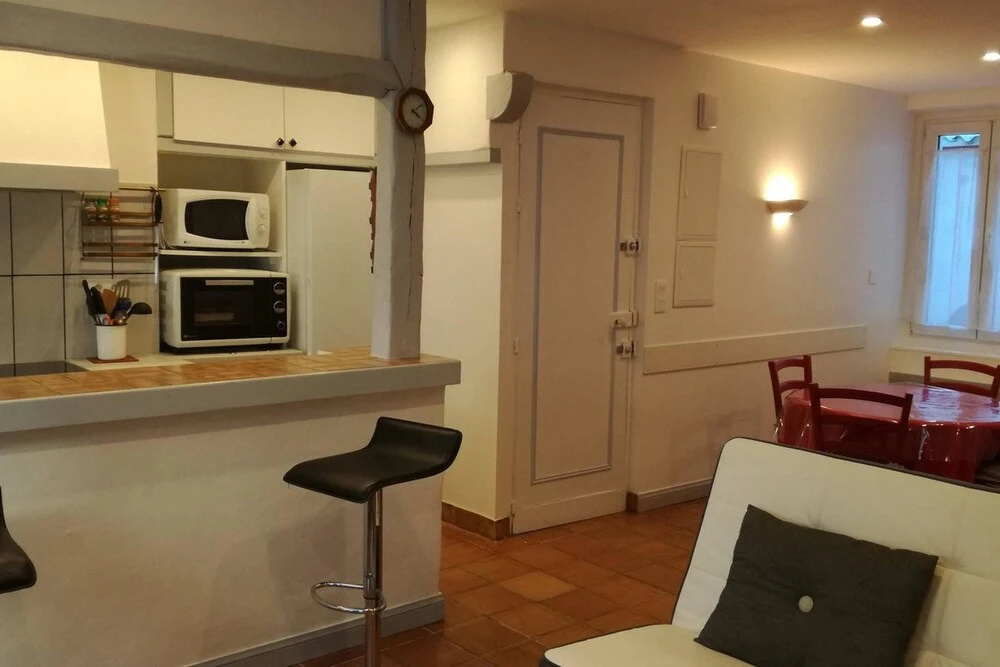 Apartment With one Bedroom in Saint-jean-de-luz, With Furnished Terrac