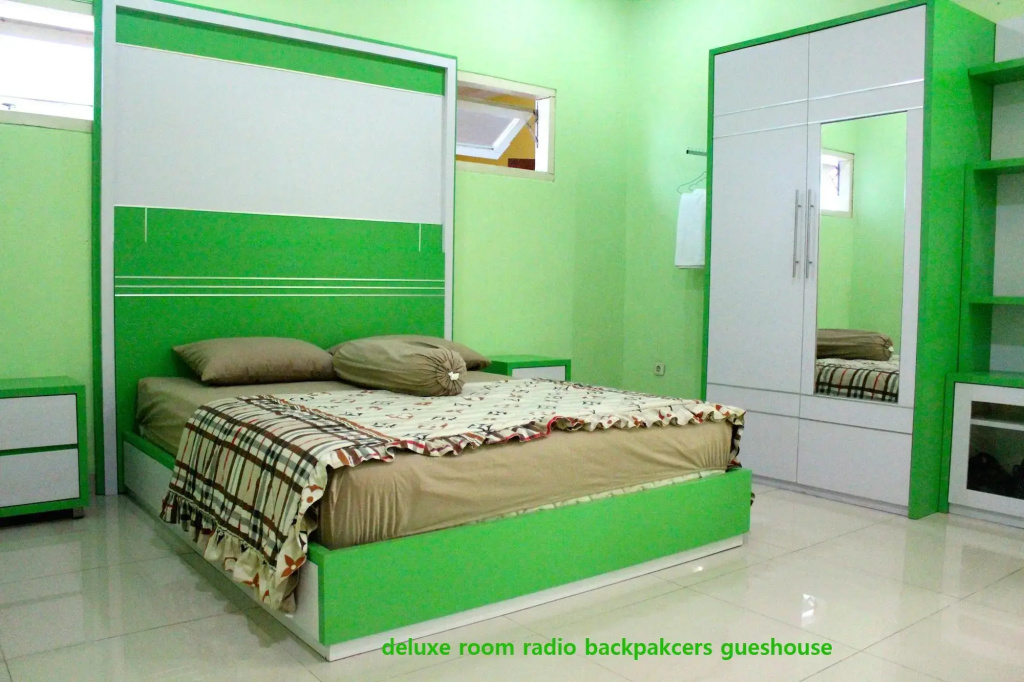 Radio Backpacker Guesthouse Syariah