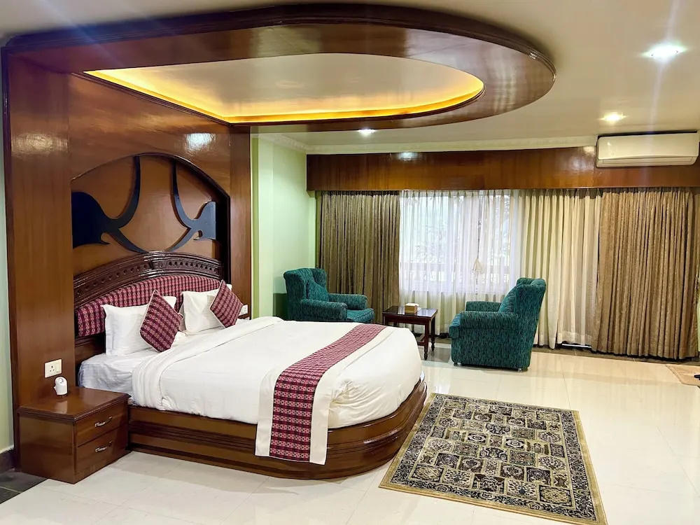 Hotel Earth Light, Chitwan National Park