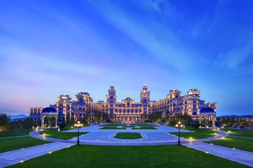 Hilton Dalian Golden Pebble Beach Resort