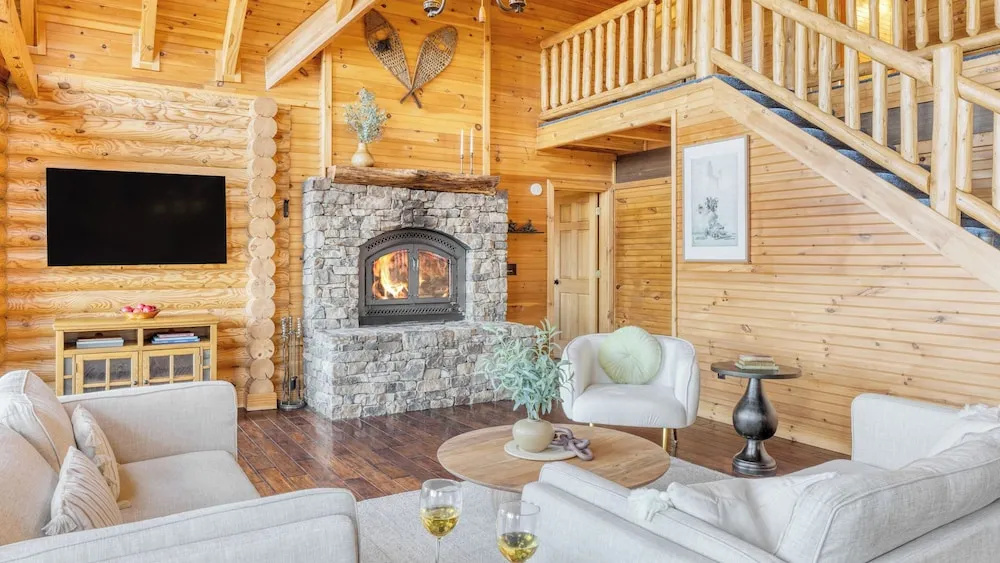 Mountain View Lodge by AvantStay