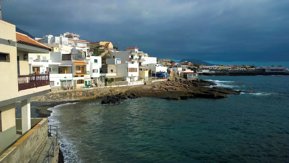 Ryan Tenerife Low Cost