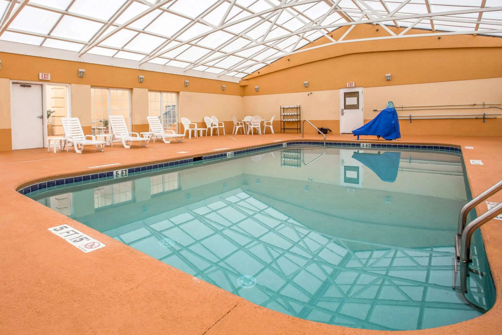 Comfort Inn & Suites FtJackson Maingate
