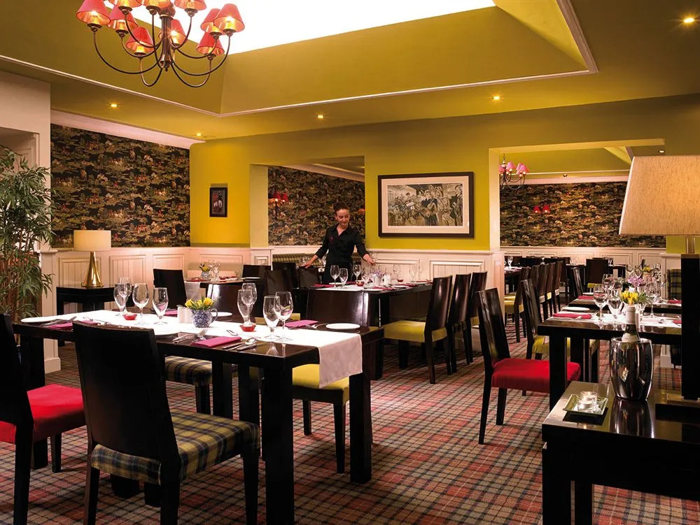 Horse & Jockey Hotel