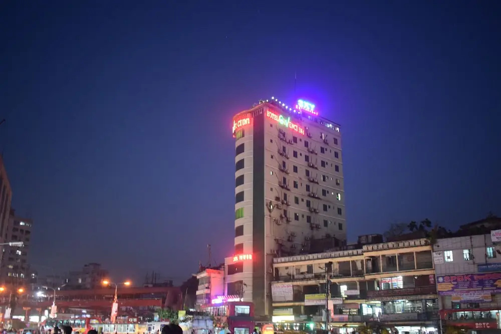 Hotel Givenci International