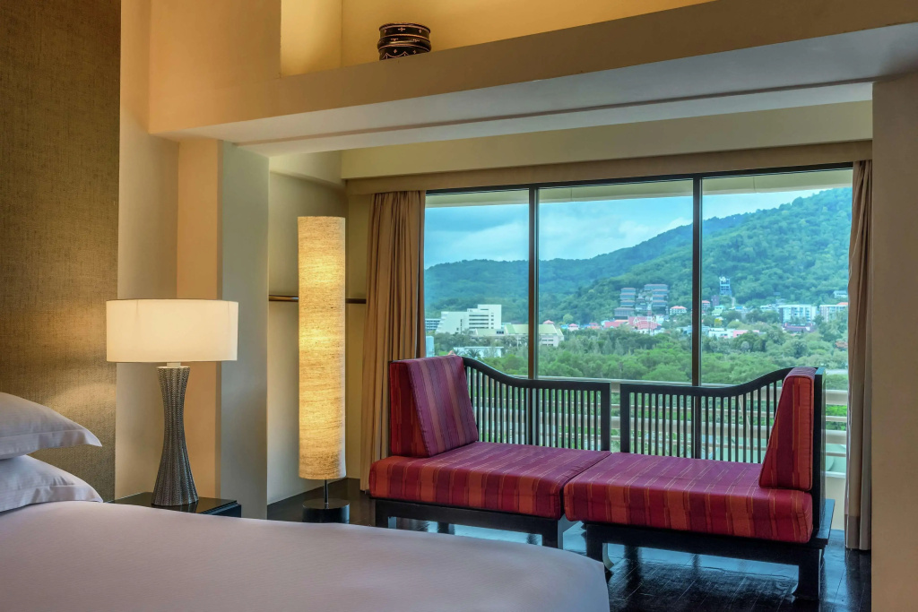 Pullman Phuket Karon Beach Resort