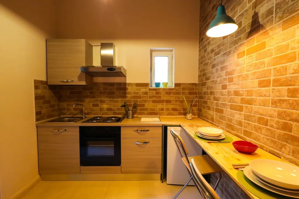 Mamas apartment & deluxe rooms