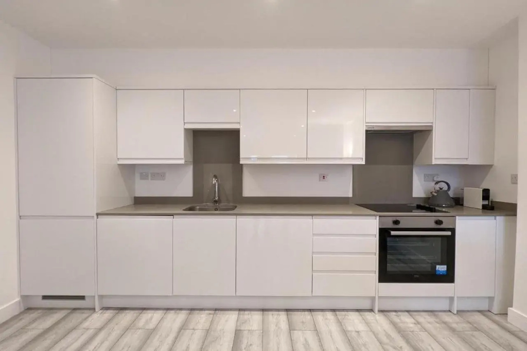 Hounslow Apartments by Charles Hope