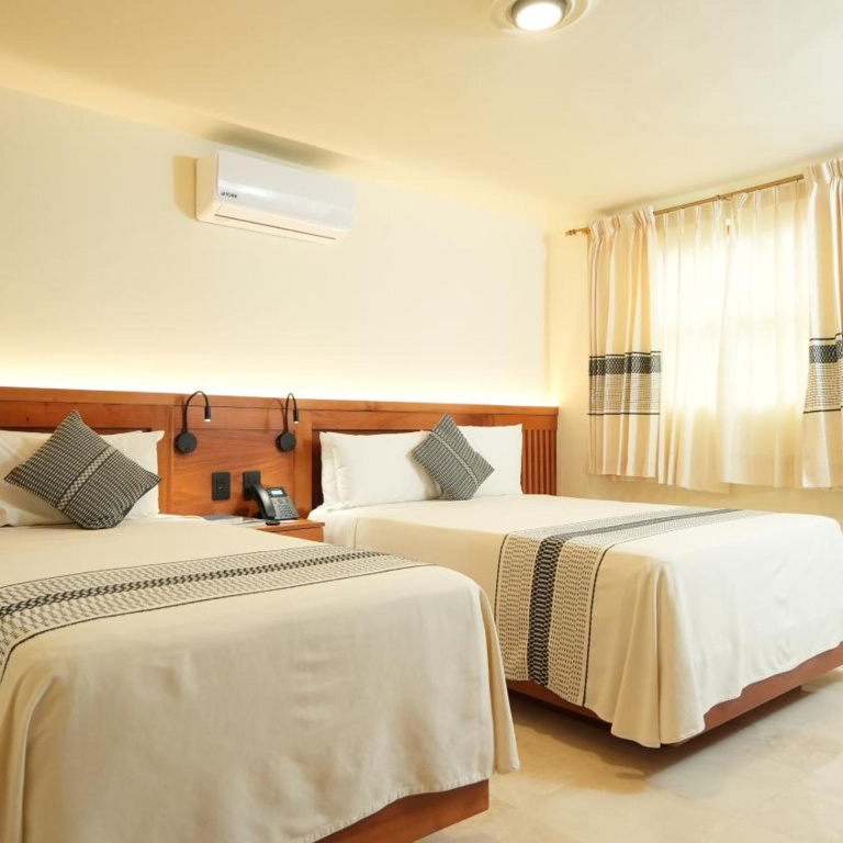 Hotel Marques Del Valle