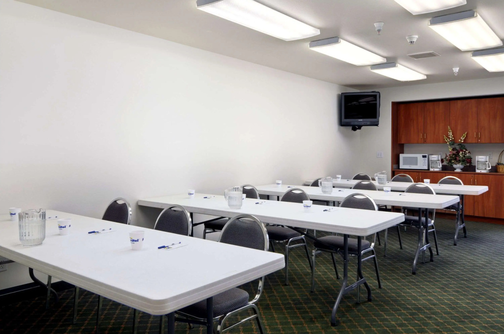 Eagle River Microtel
