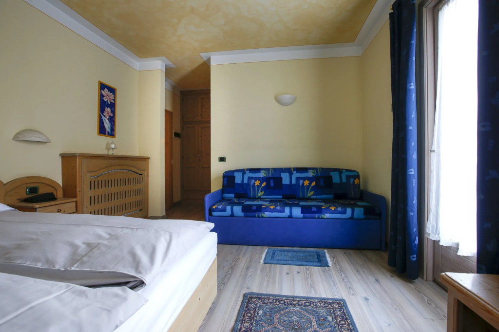 Hotel "La Suisse"