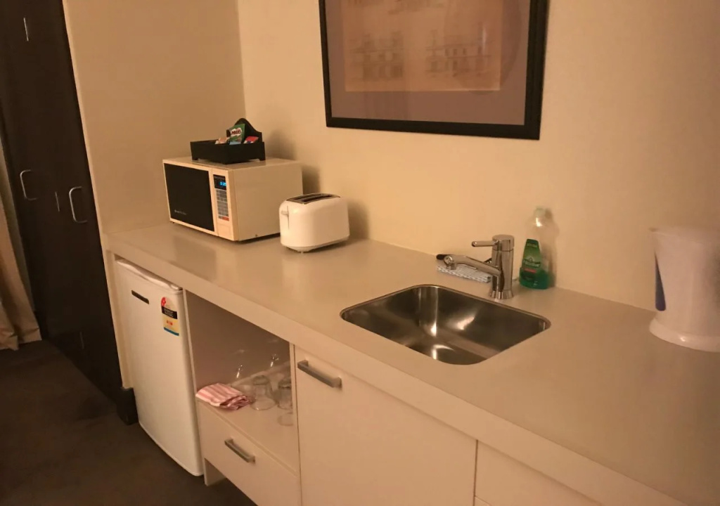 Gateway Motor Inn