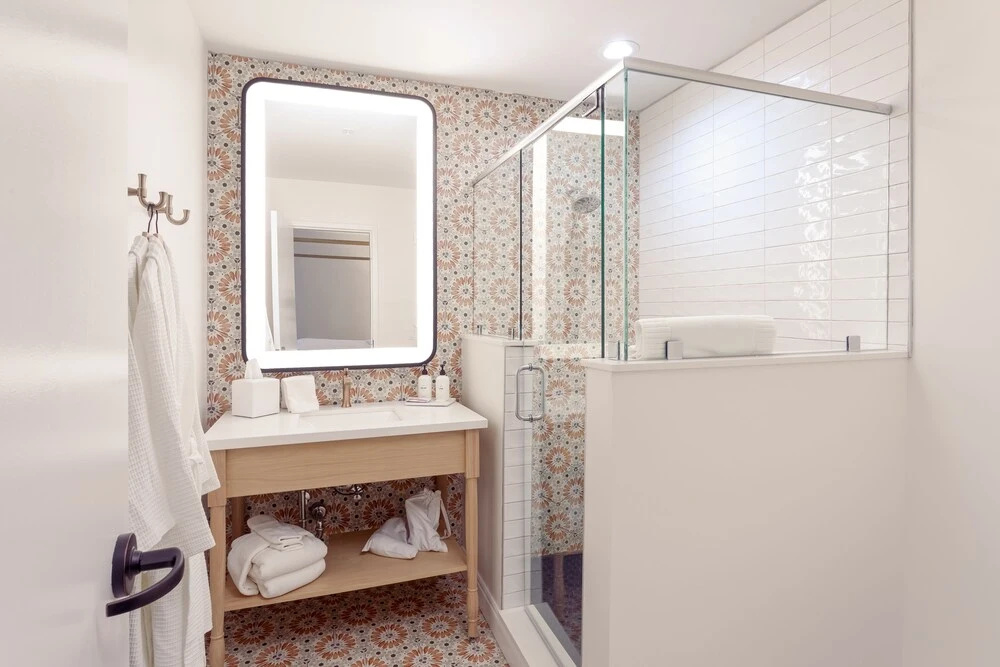 Lily Hall-A Boutique Hotel