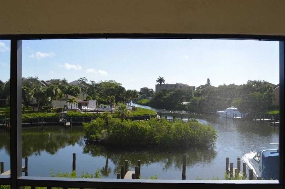 Cove II 922C 2 Bedroom Condo By Midnight Cove II